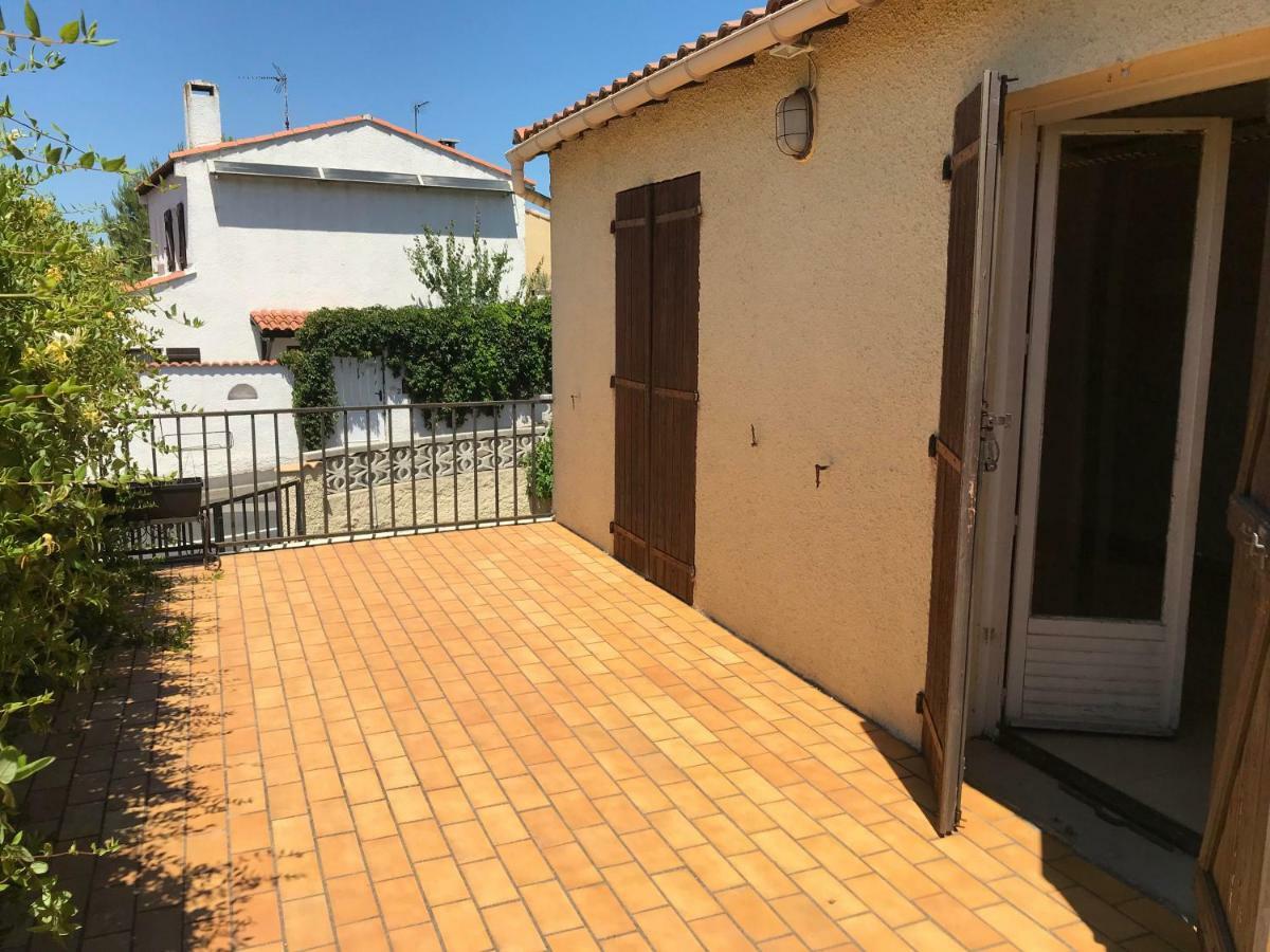 Bora Villa Beziers Exterior photo
